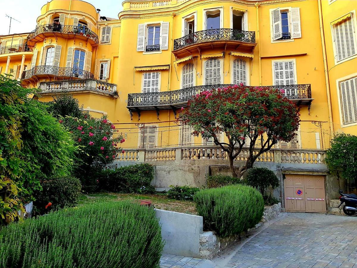 Ancient Italian Palace Nizza Esterno foto